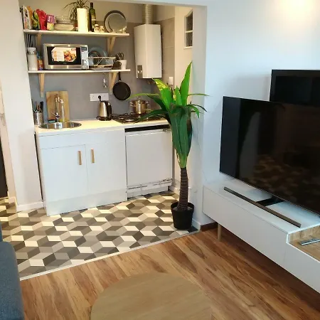 Apartament Mazowiecka 125-3